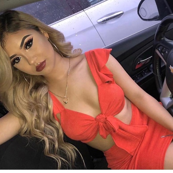 Orange set - Picture 2 of 2